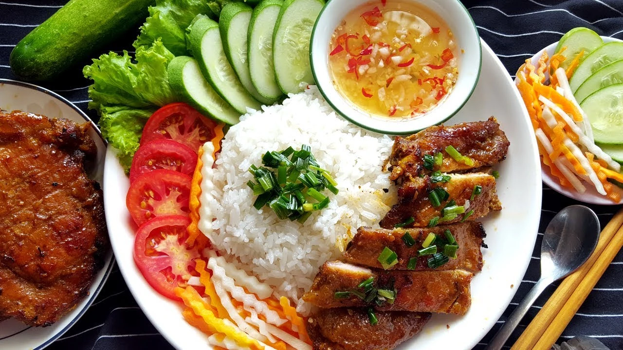 Fried Pork with Steam Rice