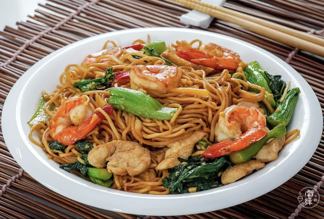 Stir-Fried Seafood Noodles