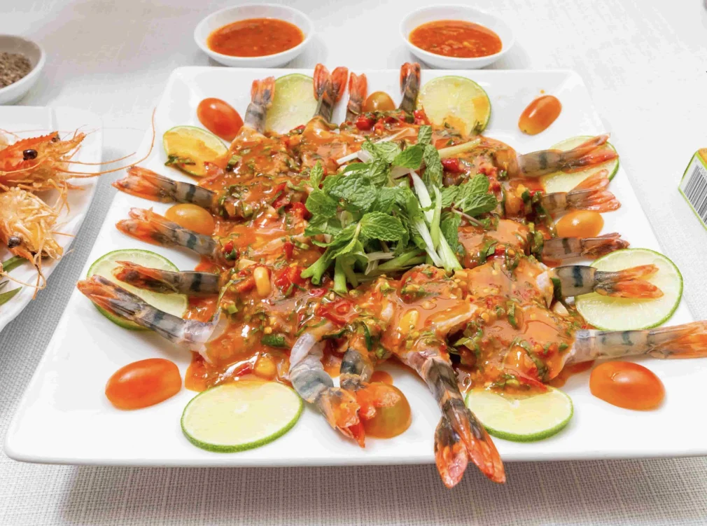 Thai-style Shrimp in Sauce